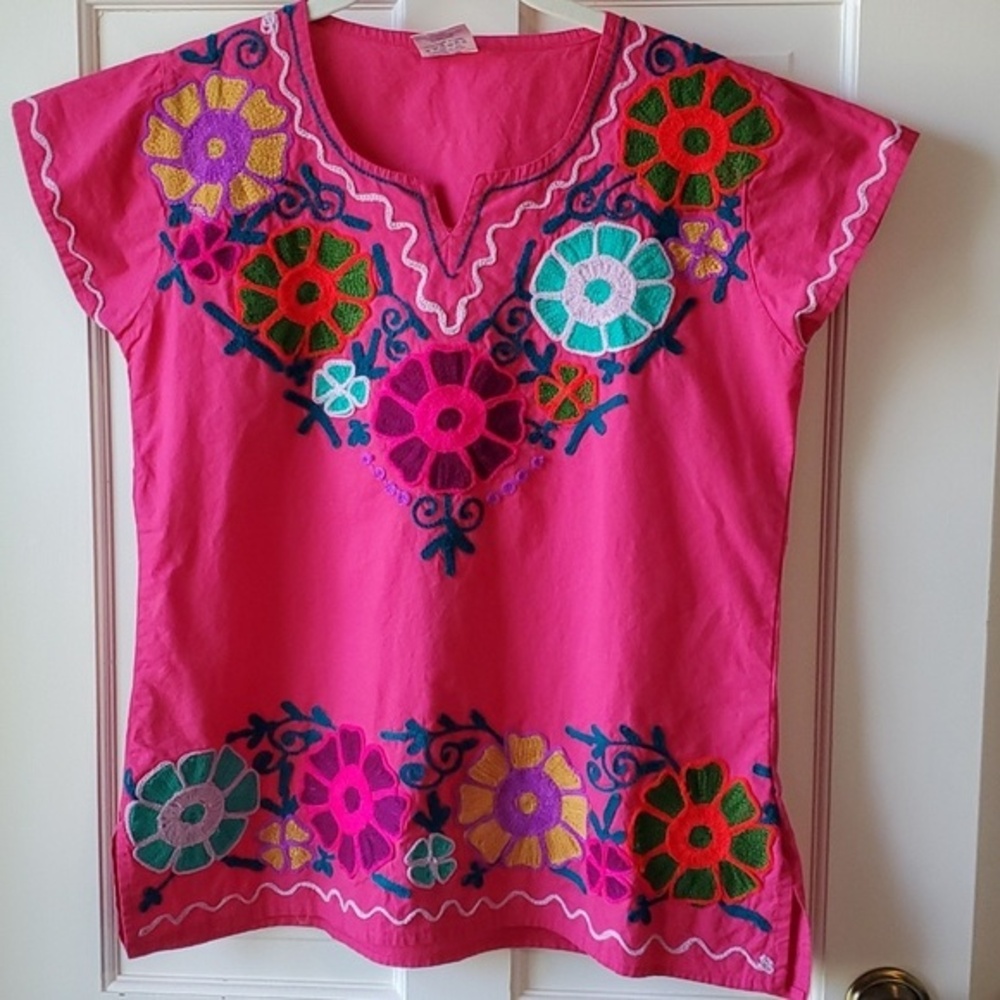 VINTAGE Hot Pink Chainstitch Embroidered Floral Clap Sleeve Shirt Large